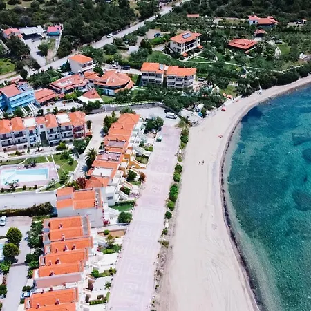 Porto Maria Beachfront 게라크니
