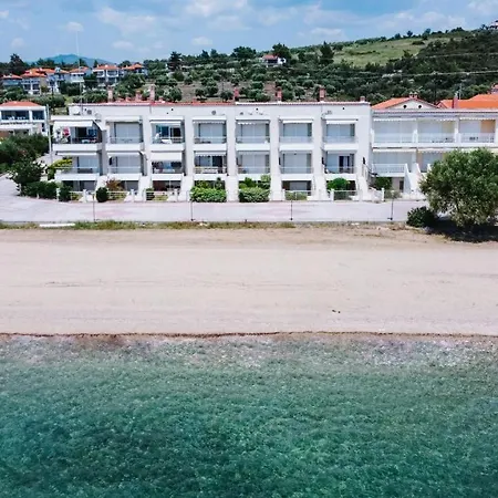 Porto Maria Beachfront Holiday home Gerakini